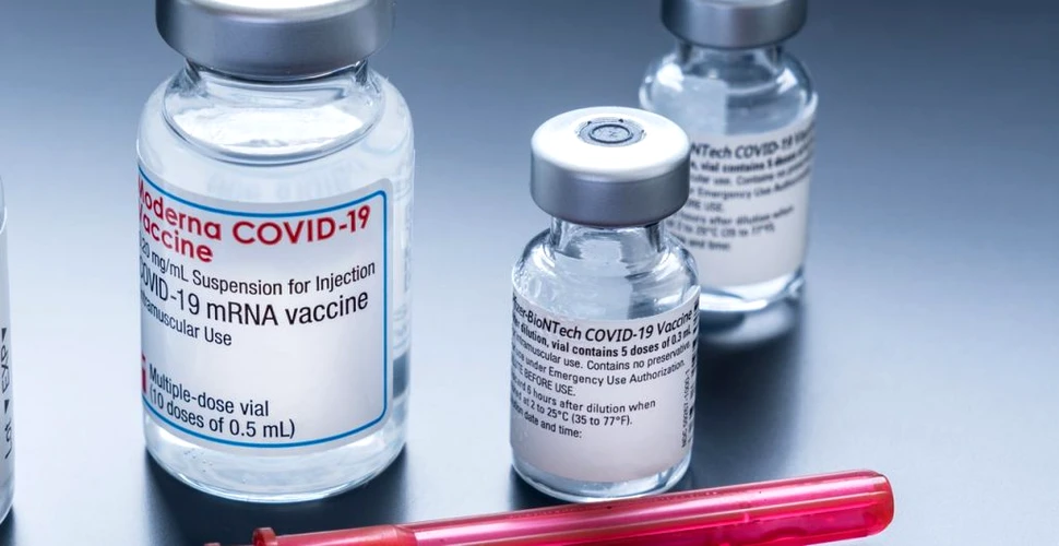 SUA și Israelul au autorizat administrarea celei de-a treia doze de vaccin împotriva COVID-19