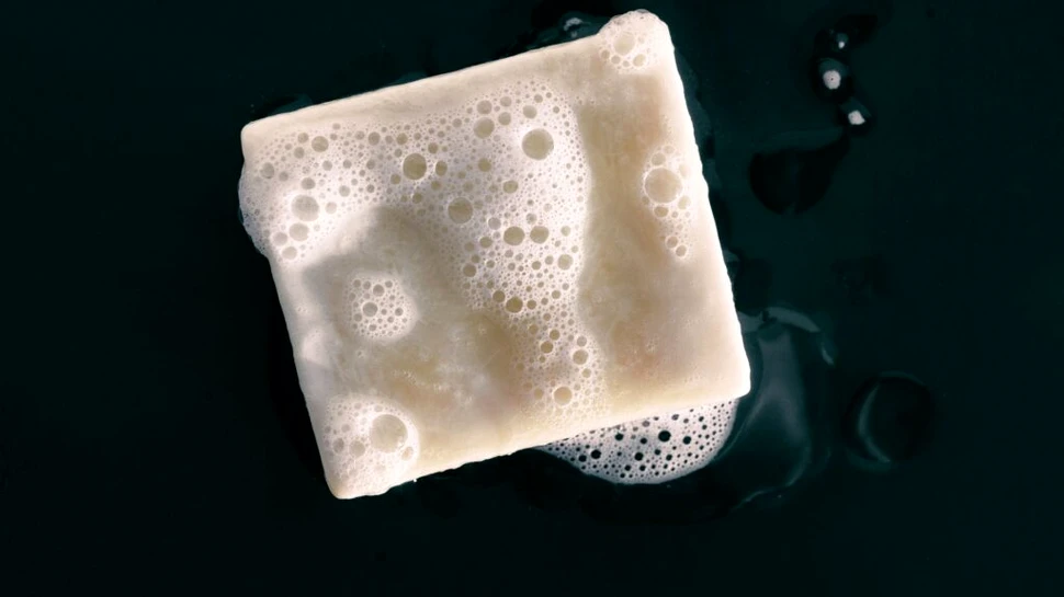 Test de cultură generală. Care este diferența dintre săpun și dezinfectant?