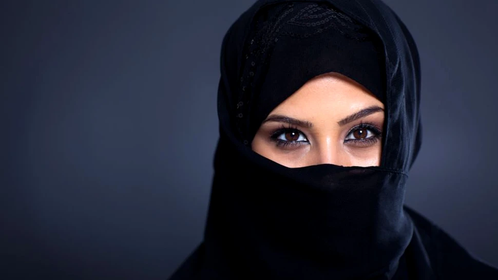 Femeile din Arabia Saudită vor fi informate printr-un SMS când soţii lor decid să divorţeze