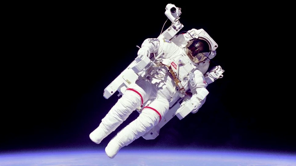 Bacteriile ar putea fi utilizate pentru transformarea reziduurilor astronauţilor în hrană