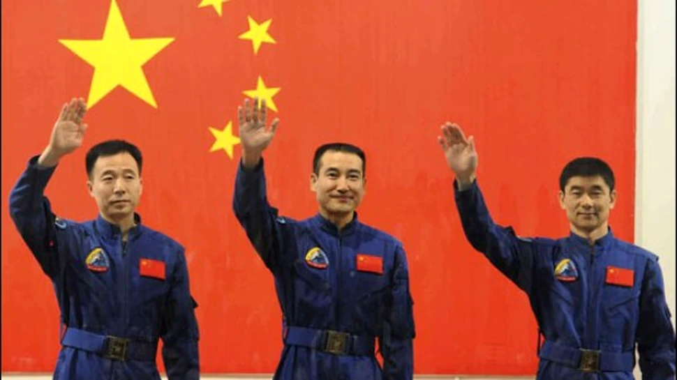 China cucereste spatiul