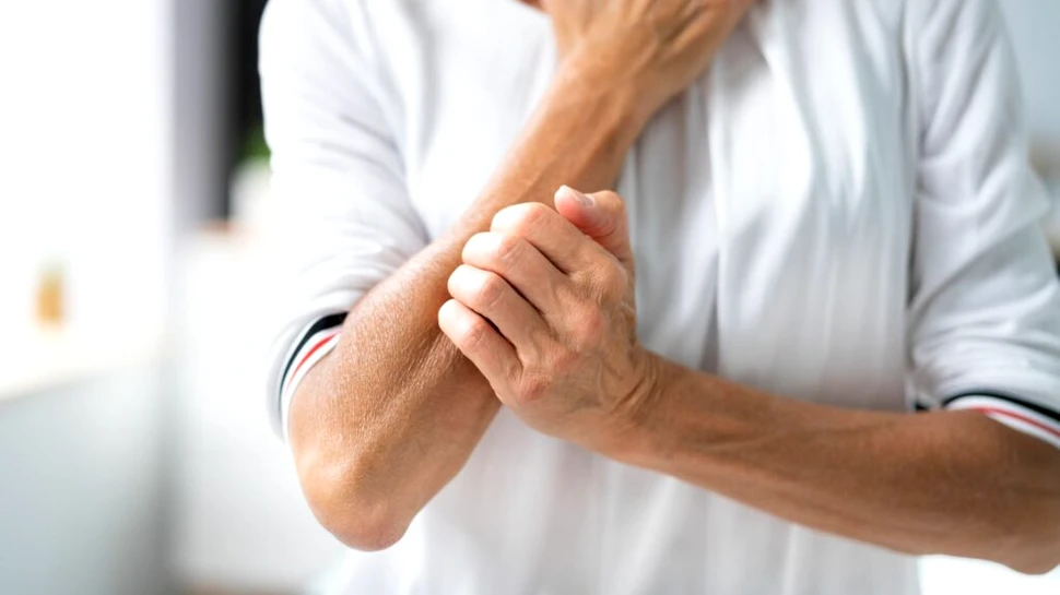 Evoluția ar putea fi de vină pentru că nu ne putem abține din scărpinare