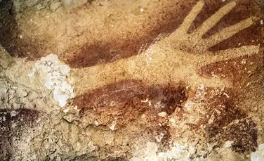 Picturi rupestre vechi de peste 40.000 de ani au fost descoperit în Indonezia