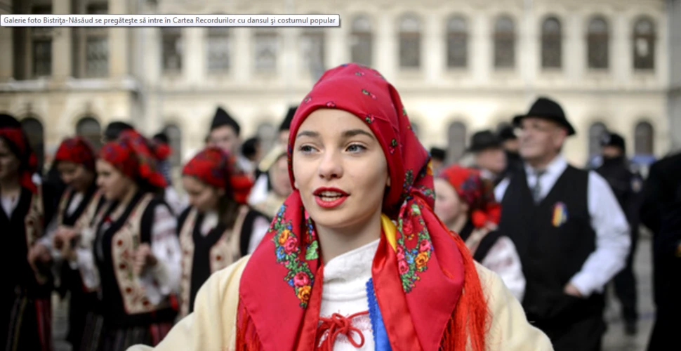 Dansul şi costumul popular din Bistriţa-Năsăud intră în Cartea Recordurilor