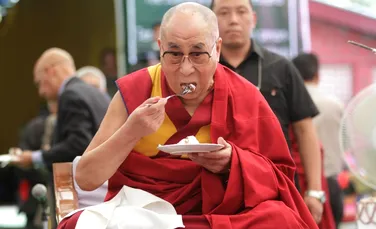 Cum arată o zi obişnuită din viaţa lui Dalai Lama, liderul spiritual al budiştilor tibetani
