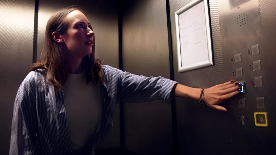 Test de cultură generală. De ce lifturile au oglinzi?