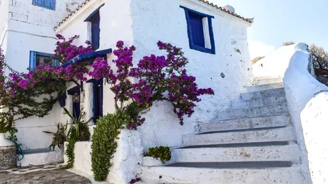 Cetățenii străini caut să cumpere locuințe în țări cu un climat cald. Grecia se află printre preferințe