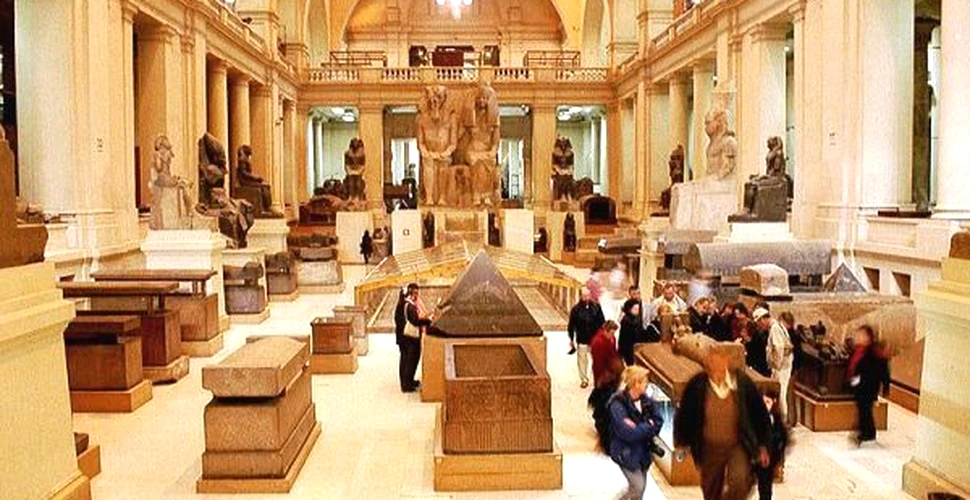 Aproape 1.000 de piese arheologice au fost furate în timpul protestelor din Egipt