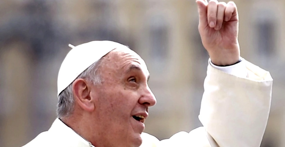 Papa Francisc susţine parteneriatul civil pentru persoanele de acelaşi sex