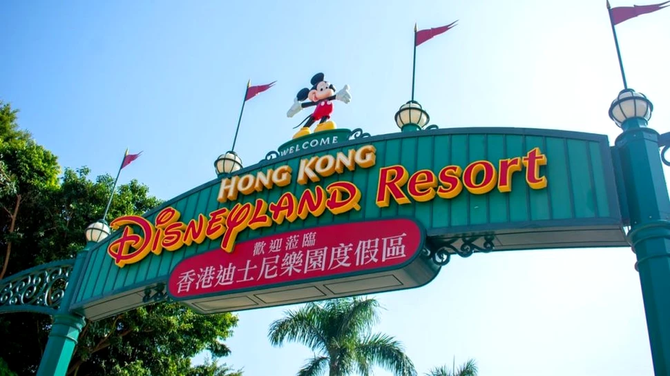 Parcul Disneyland din Hong Kong se închide din nou, la o lună după redeschidere