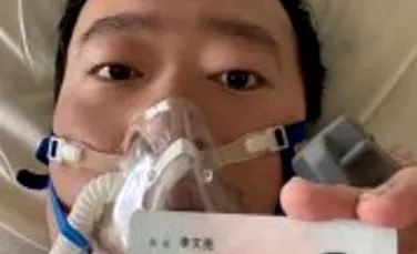 Un medic din China anchetat deoarece avertizase asupra riscurilor epidemice a murit din cauza virusului