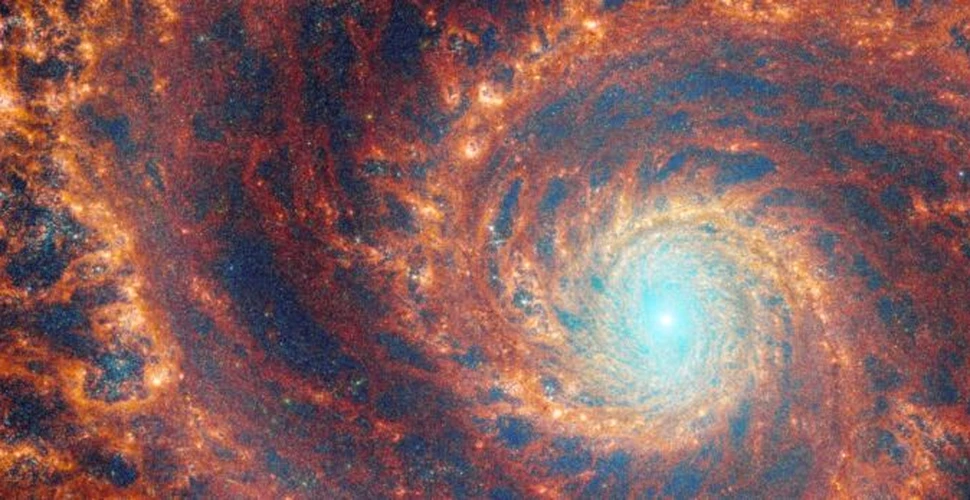 Telescopul Spațial James Webb a surprins imagini hipnotizante cu galaxia Volburei
