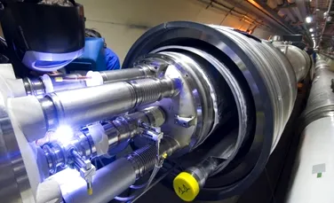 Acceleratorul de particule de la CERN generează 1 petabyte de date pe secundă