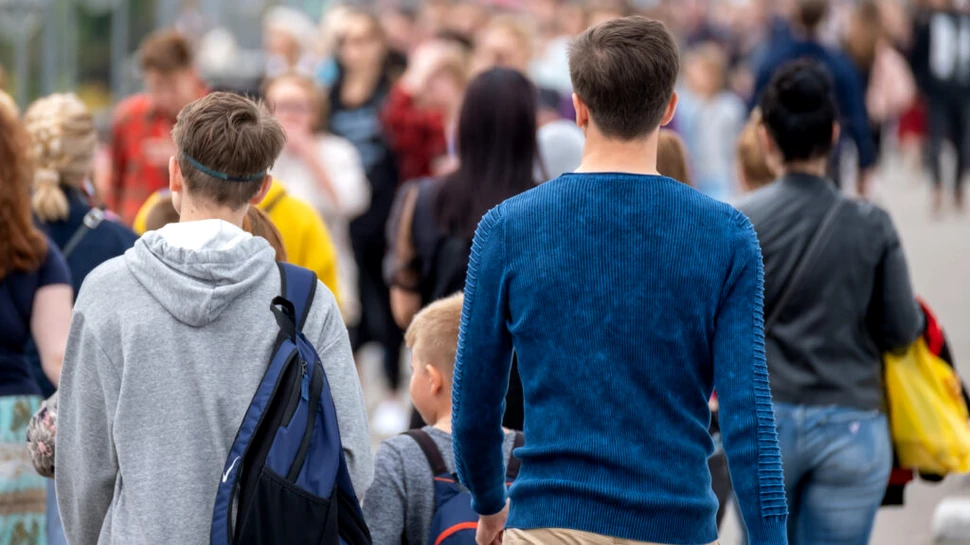 Populația globală ar putea scădea la șapte miliarde în 2100, arată o analiză