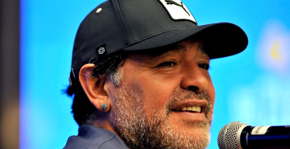 A murit Diego Maradona. Legendarul fotbalist a suferit un stop cardiorespirator