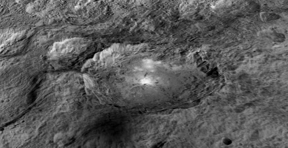 Tur virtual deasupra planetei Ceres: Cercetătorii NASA au descoperit forme intrigante de relief – VIDEO