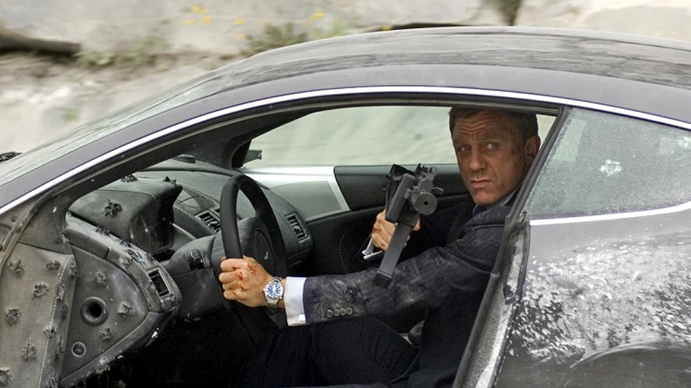 Preţul real al daunelor provocate de James Bond pentru distrugerea maşinilor sale