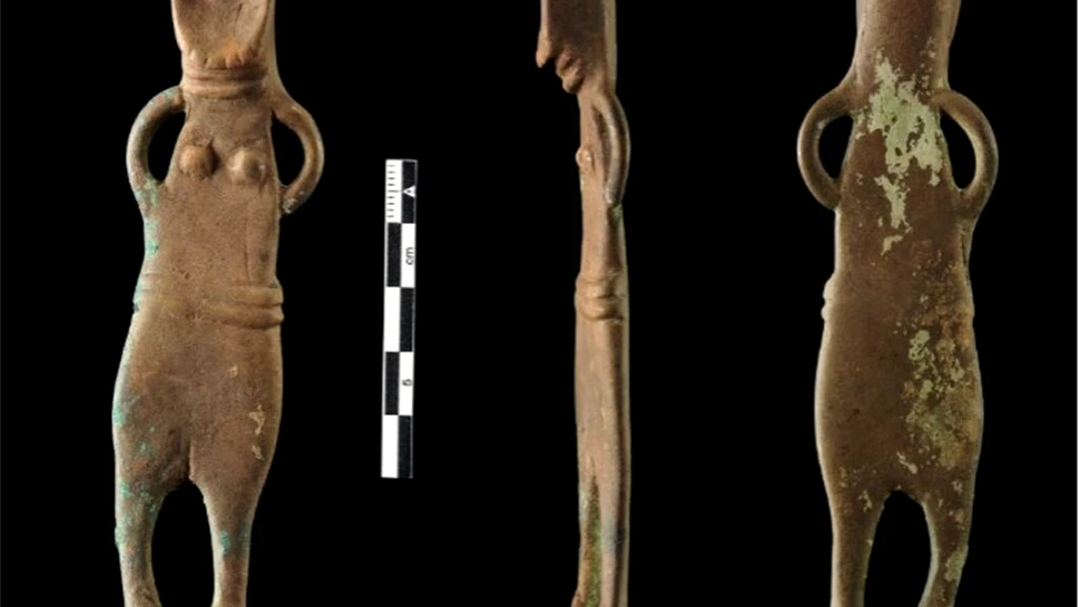 O figurină feminină din Epoca Bronzului ar putea avea multiple semnificații