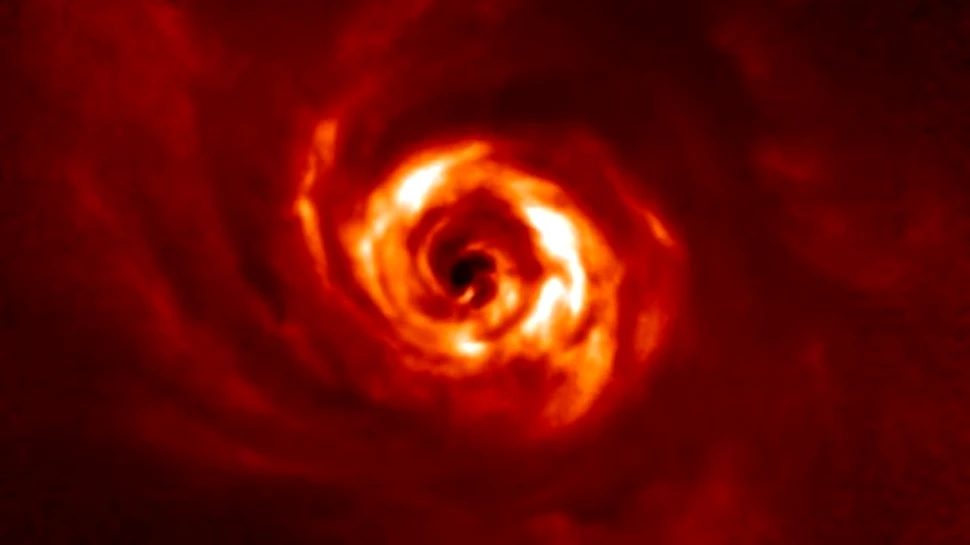 Astronomii ar fi surprins, în premieră, imagini cu nașterea unei planete. Uite cum se formează o nouă lume