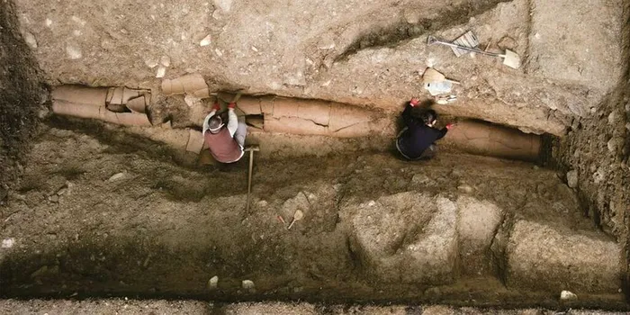 O nouă descoperire uimitoare la Sarmizegetusa Regia: Ce au găsit arheologii UBB?
