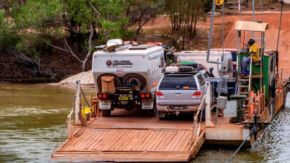 Realizatorul unei emisiuni radio din Australia a dispărut în mod misterios pe un râu cu crocodili