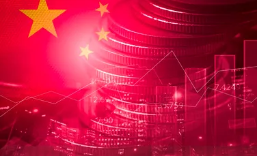 Economia Chinei, afectată profund de consumul scăzut şi prăbuşirea imobiliară