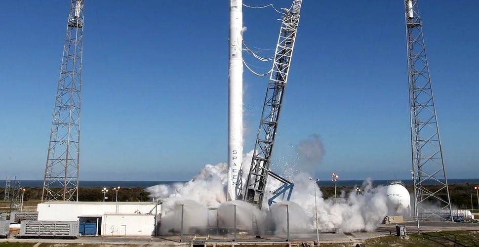 Eşec pentru compania Space X. Elon Musk nu a reuşit să realizeze trei lansări într-un timp record de doar 2 săptămâni