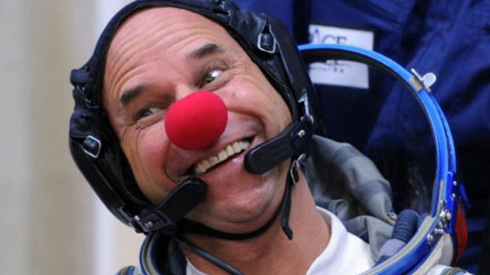 Cirque du Soleil face spectacol din spatiu