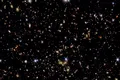 Telescopul Spațial James Webb a descoperit o galaxie bizară care ar trebui să se rotească, dar nu o face