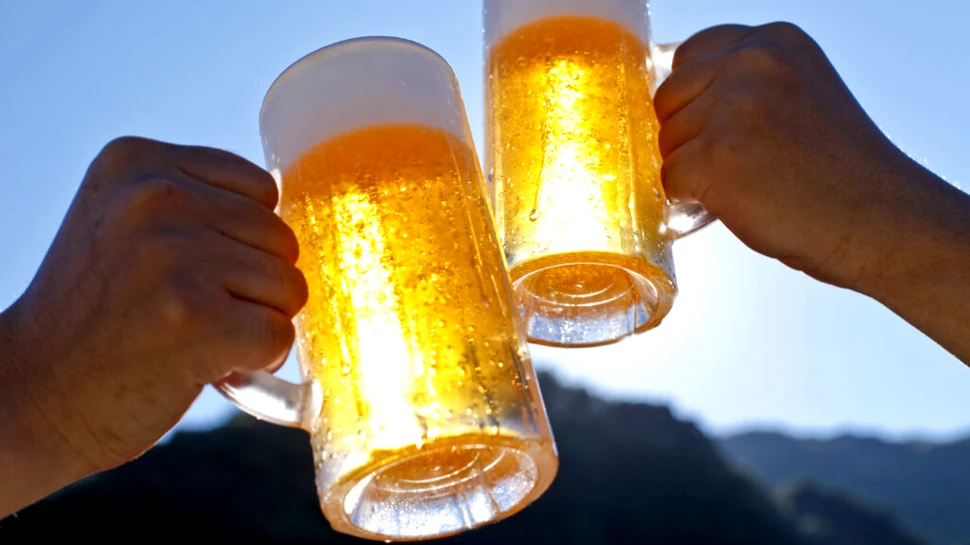 Un cercetător a creat vaccinul administrat prin bere