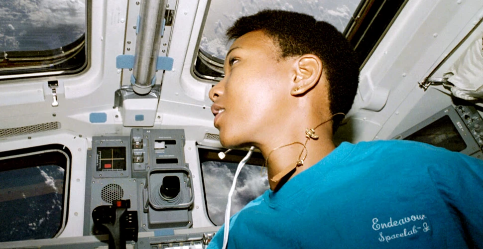 Mae Jemison, prima femeie afro-americană care a ajuns în spațiu