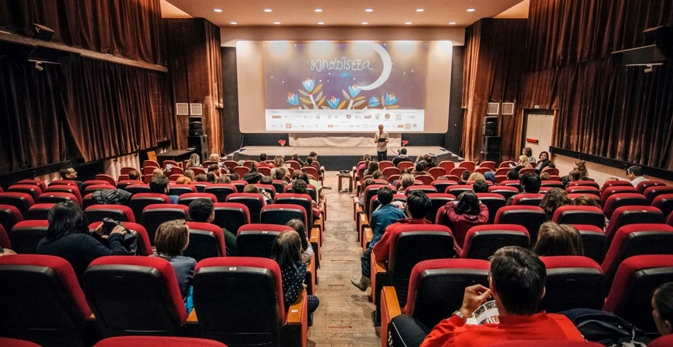 Festivalul de film pentru tineri, KINOdiseea, ajunge la a 10-a ediţie