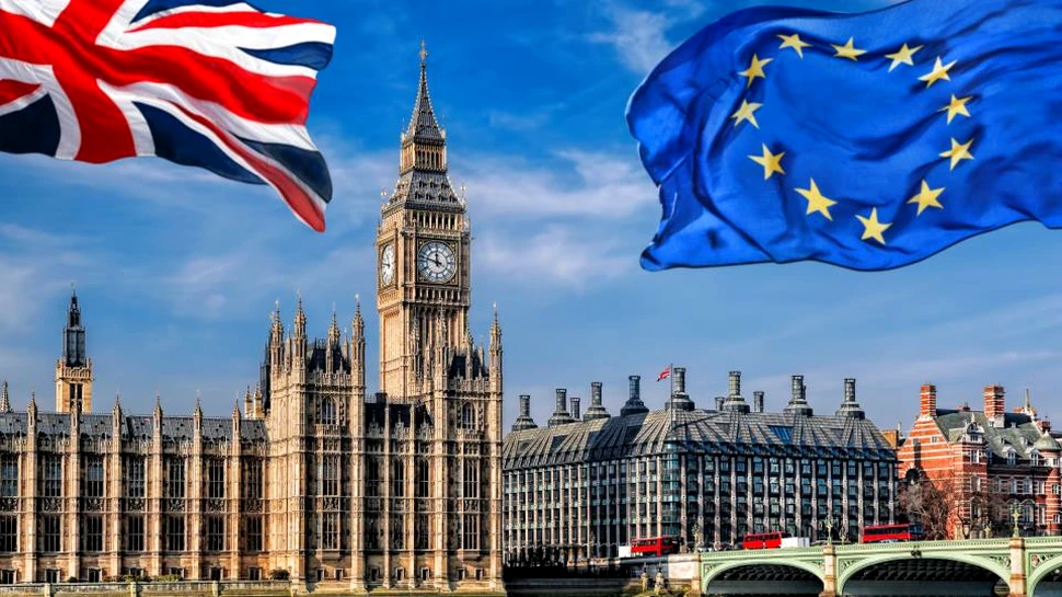 Popularitatea steagului Uniunii Europene, în cădere liberă printre britanici