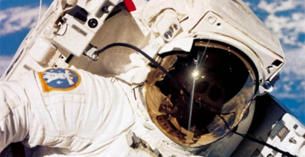 Ce ar pati in Cosmos un astronaut fara costumul de protectie?