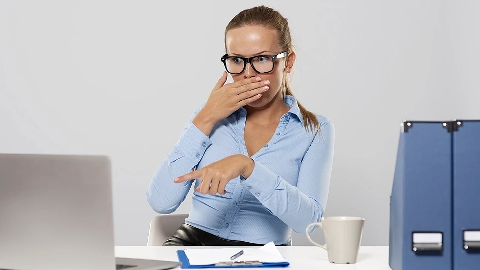 Această iluzie optică vă va face să vă îndoiţi de propriii ochi!