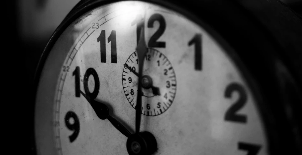 Un element chimic utilizat rareori ar putea redefini timpul