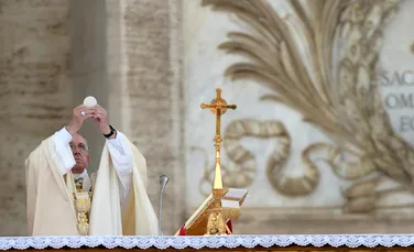 Vaticanul interzice pâinea fără gluten la împărtăşanie, în bisericile catolice. Reguli noi şi pentru vin
