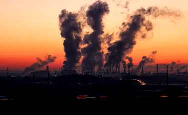 Reducerea poluării ar putea salva mii de vieți anual. Orașele din România incluse într-un clasament al poluării cu particule PM2,5