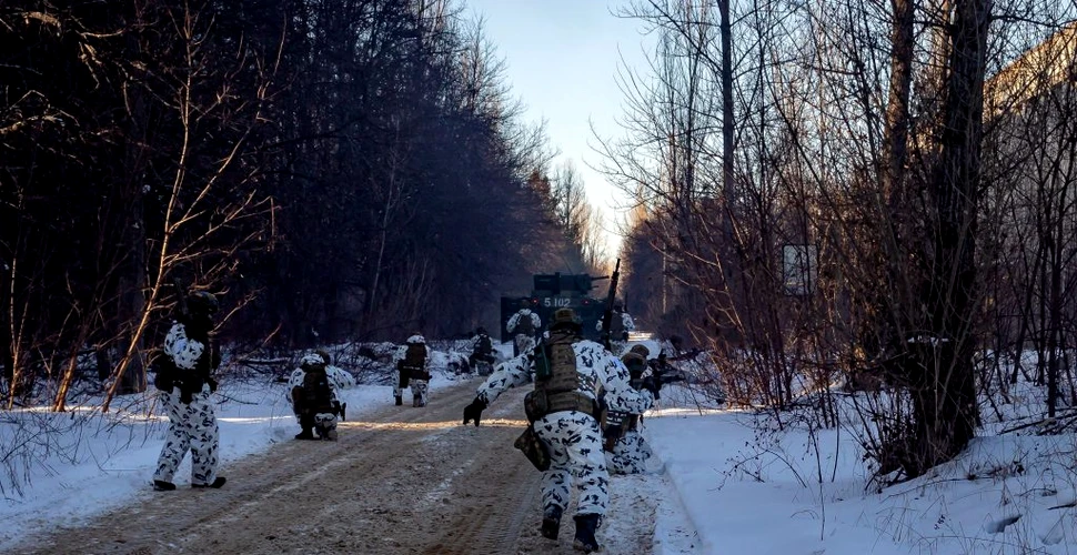 Soldații ucraineni desfășoară antrenamente în zona de excludere de la Cernobîl