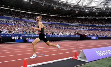 Un sportiv britanic a doborât unul dintre cele mai vechi recorduri mondiale din atletism