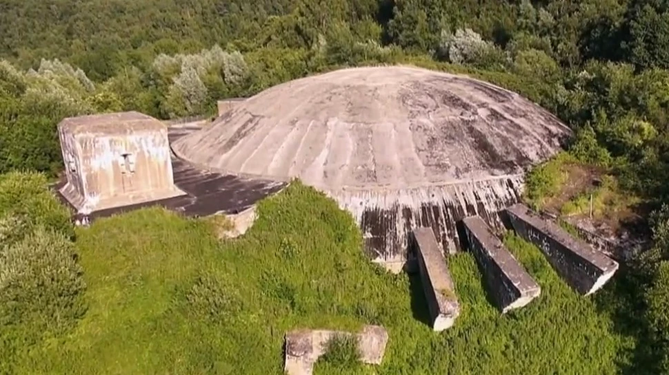 Patru fortificaţii germane din Al Doilea Război Mondial sunt înfricoşătoare şi uimitoare şi spun povestea unui război nemilos