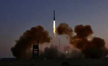 O rachetă purtătoare Soiuz cu un satelit militar la bord a decolat cu succes de pe Pleseţk