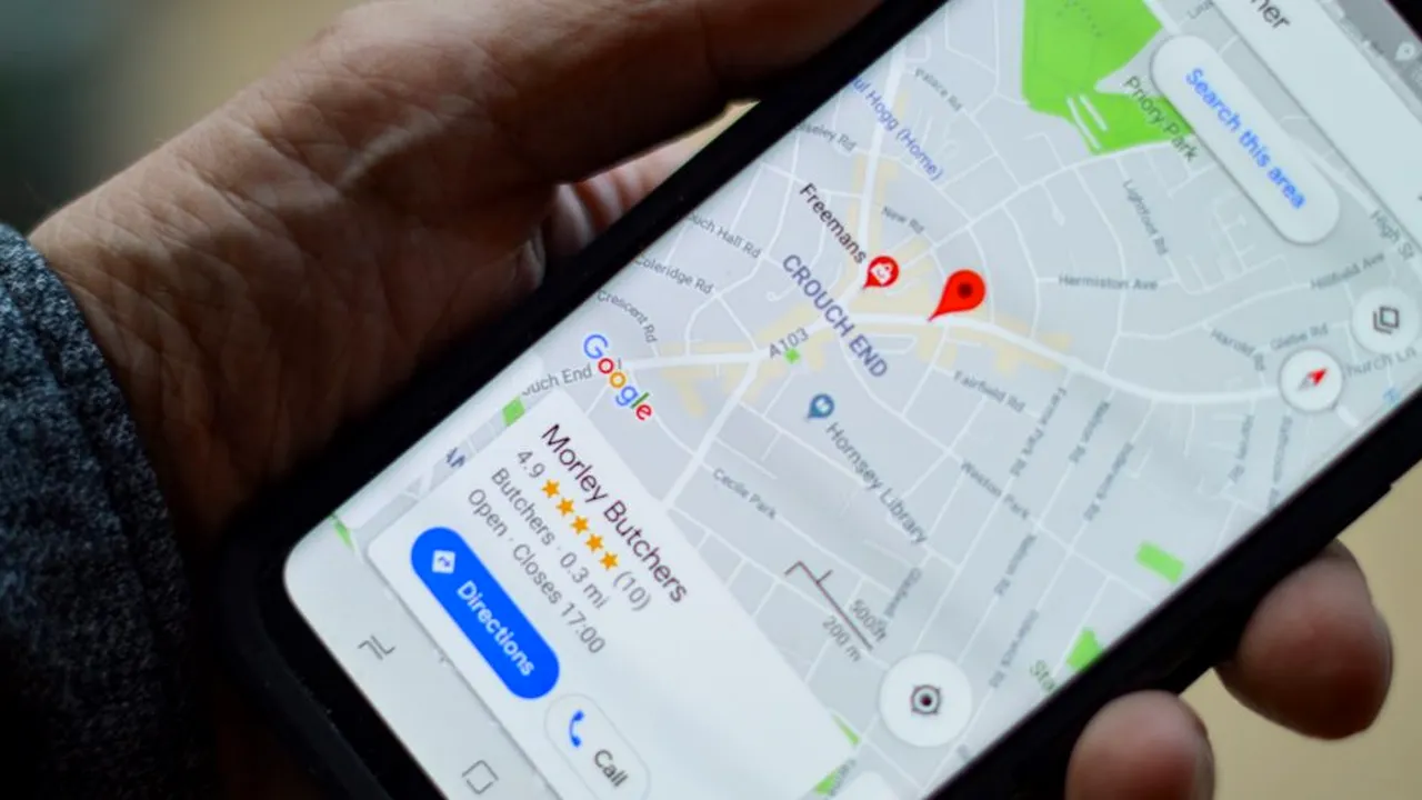 google-maps-aplicatie-telefon-unsplash_Descopera 