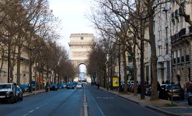De ce vrea Parisul să facă referendum împotriva Airbnb