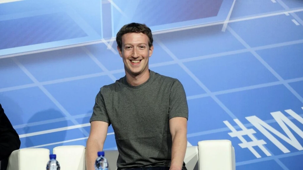 Vacile lui Mark Zuckerberg sunt hrănite cu nuci macadamia și bere