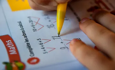 O problemă de matematică pentru copiii de clasa a V-a a lăsat internauţii fără răspuns