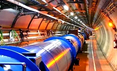 La CERN au fost recreate temperaturile de dupa Big-Bang