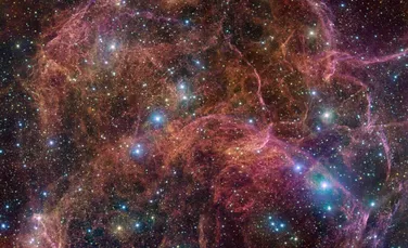 ESO a surprins „fantoma” unei stele gigantice în constelația Velele