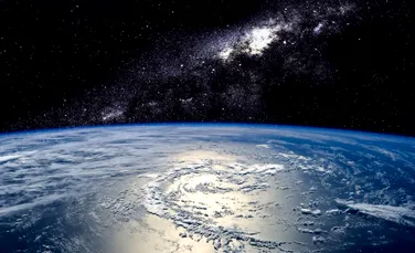 VIDEO. ”Satelitul” mai puţin obişnuit al Pământului: astronomii au descoperit un corp ceresc care se deplasează în jurul Terrei