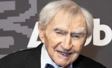 La 103 ani, Howard Tucker este cel mai în vârstă medic practicant